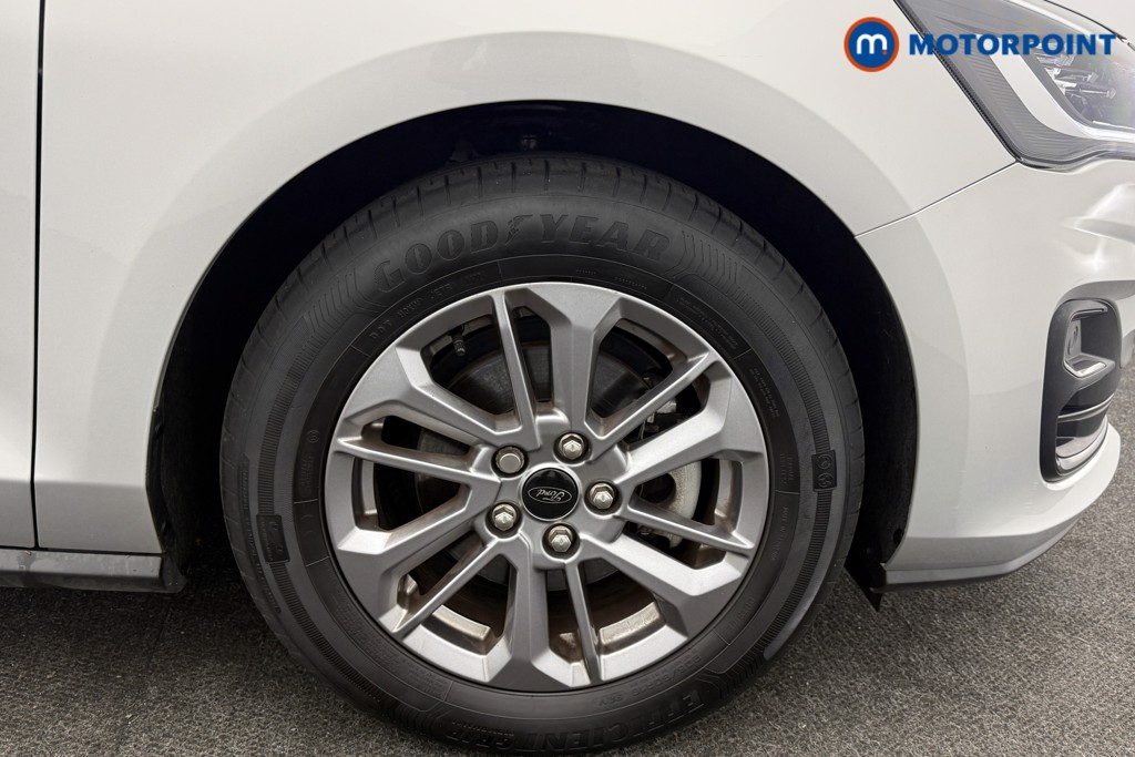 Ford Focus Titanium Automatic Petrol Hatchback - Stock Number (1634554) - 26th supplementary image