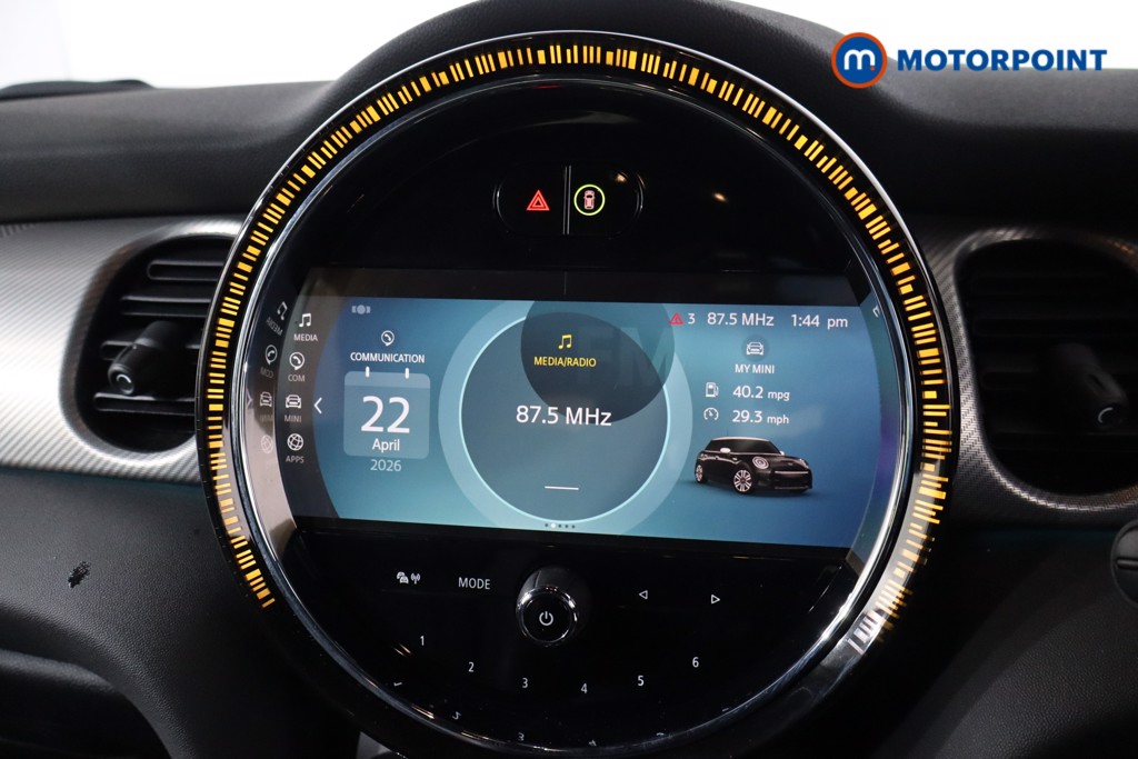 Mini Hatchback Cooper Exclusive Automatic Petrol Hatchback - Stock Number (1634613) - 2nd supplementary image