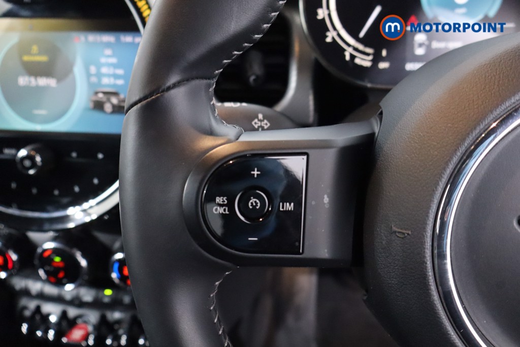 Mini Hatchback Cooper Exclusive Automatic Petrol Hatchback - Stock Number (1634613) - 7th supplementary image