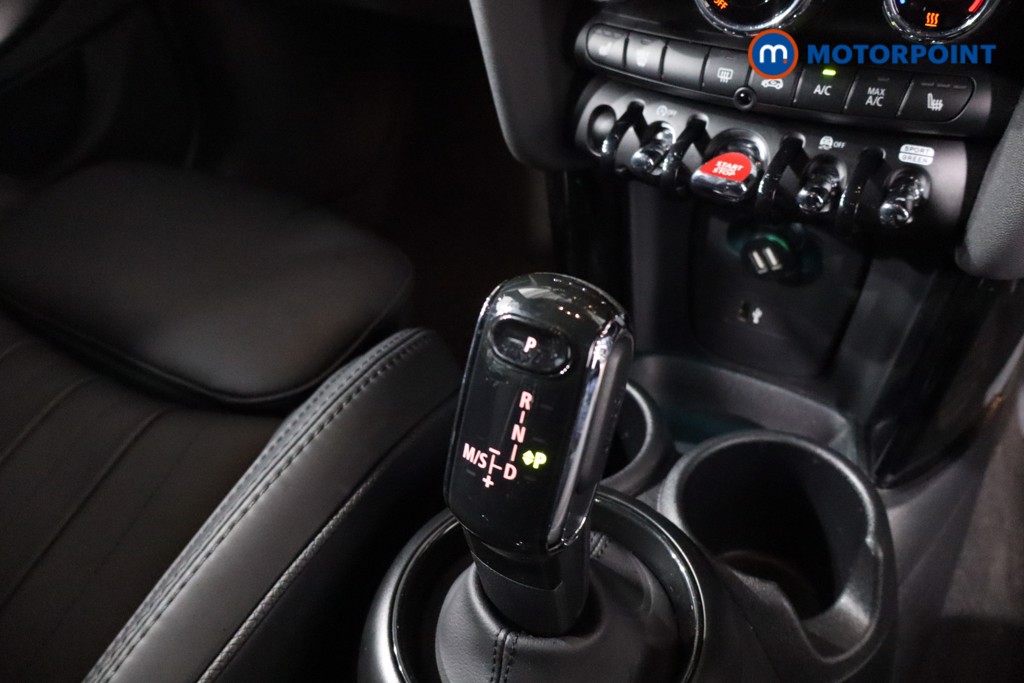 Mini Hatchback Cooper Exclusive Automatic Petrol Hatchback - Stock Number (1634613) - 23rd supplementary image