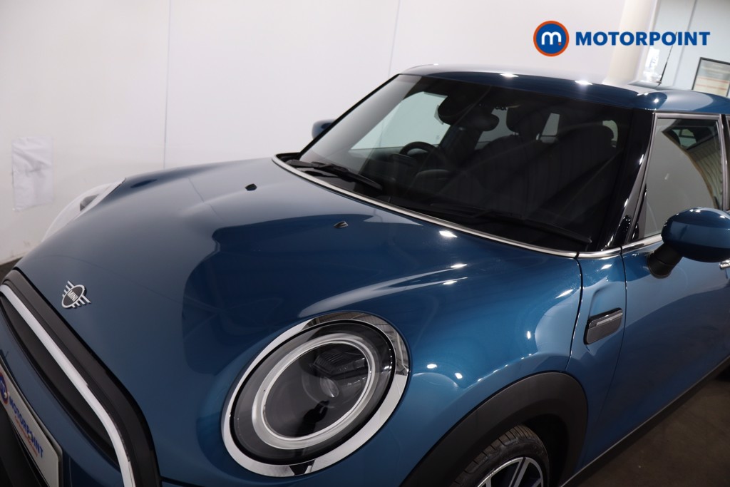 Mini Hatchback Cooper Exclusive Automatic Petrol Hatchback - Stock Number (1634613) - 28th supplementary image