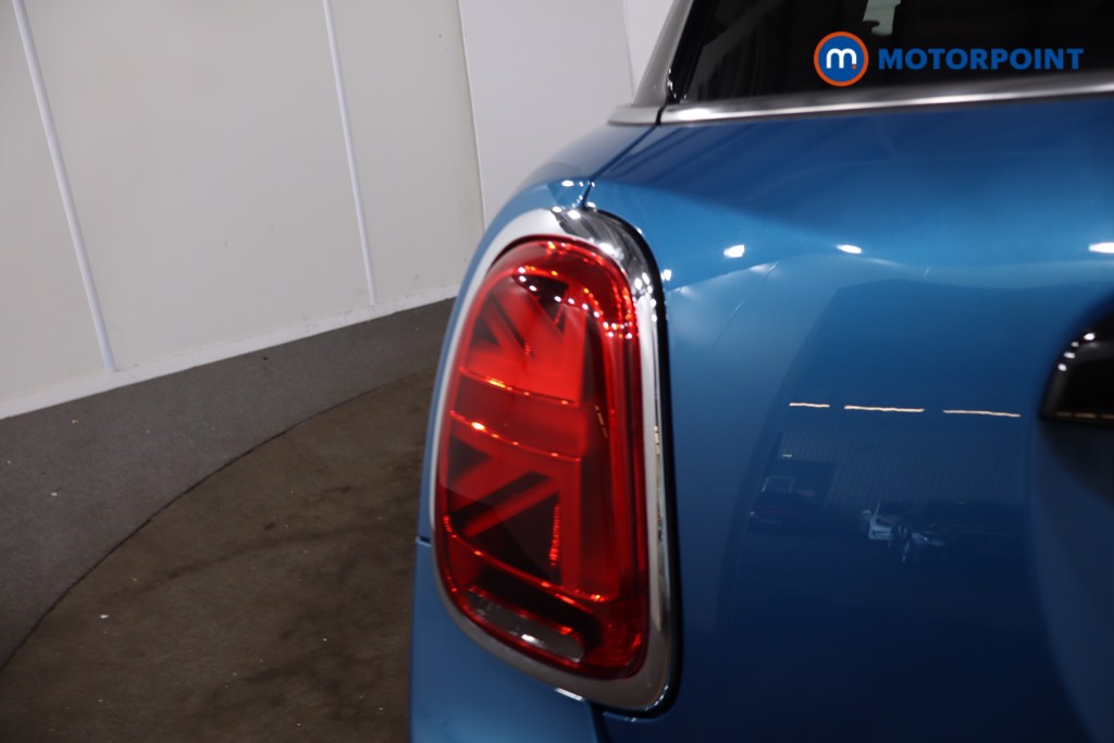Mini Hatchback Cooper Exclusive Automatic Petrol Hatchback - Stock Number (1634613) - 37th supplementary image