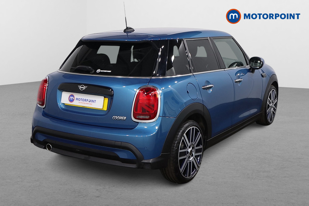 Mini Hatchback Cooper Exclusive Automatic Petrol Hatchback - Stock Number (1634613) - Drivers side rear corner