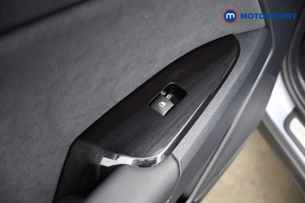 KIA Sportage Gt-Line Automatic Petrol-Electric Hybrid SUV - Stock Number (1634668) - 30th supplementary image