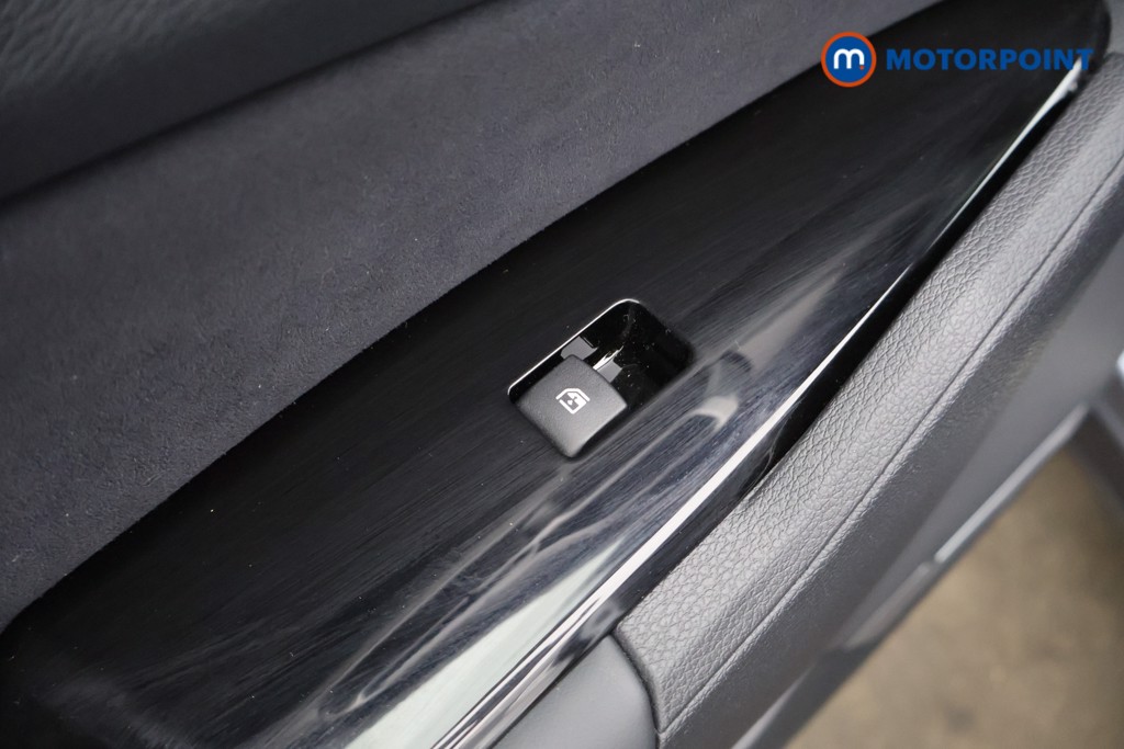 KIA Sportage Gt-Line Automatic Petrol-Electric Hybrid SUV - Stock Number (1634668) - 32nd supplementary image