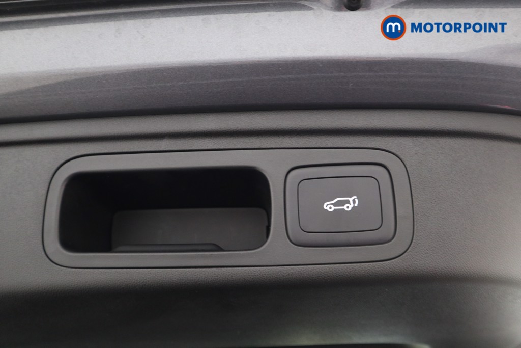 Mg Motor Uk HS Trophy Automatic Petrol-Electric Hybrid SUV - Stock Number (1634868) - 22nd supplementary image