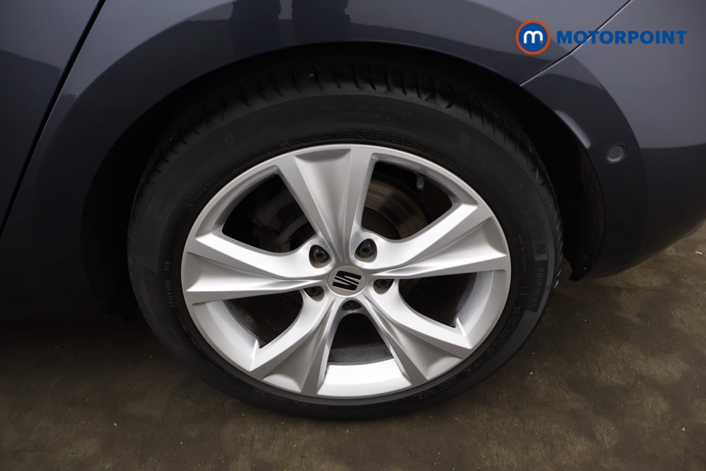 Seat Leon FR Manual Petrol Hatchback - Stock Number (1635046) - 2nd supplementary image