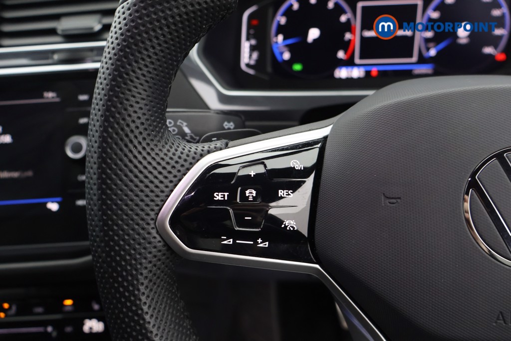 Volkswagen Tiguan Allspace R-Line Automatic Petrol SUV - Stock Number (1635144) - 6th supplementary image