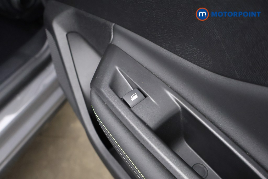 Peugeot 408 GT Automatic Petrol Hatchback - Stock Number (1635296) - 24th supplementary image