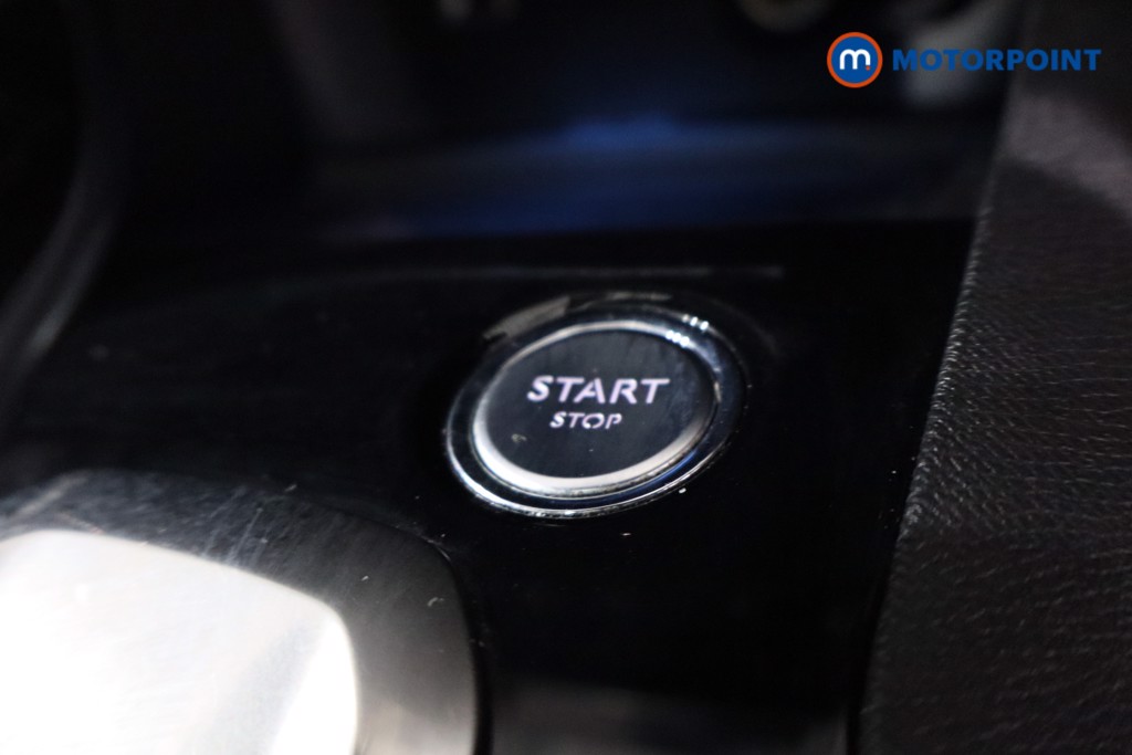 Peugeot 3008 Gt Line Premium Automatic Petrol SUV - Stock Number (1635616) - 18th supplementary image