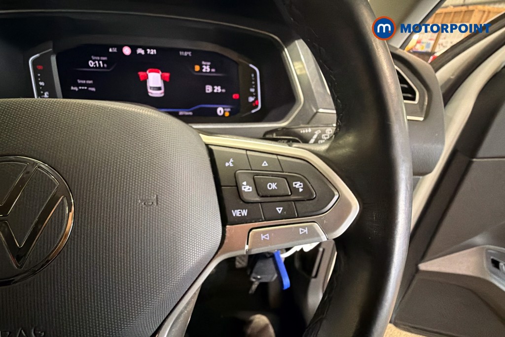 Volkswagen Tiguan Allspace Life Automatic Petrol SUV - Stock Number (1635661) - 4th supplementary image