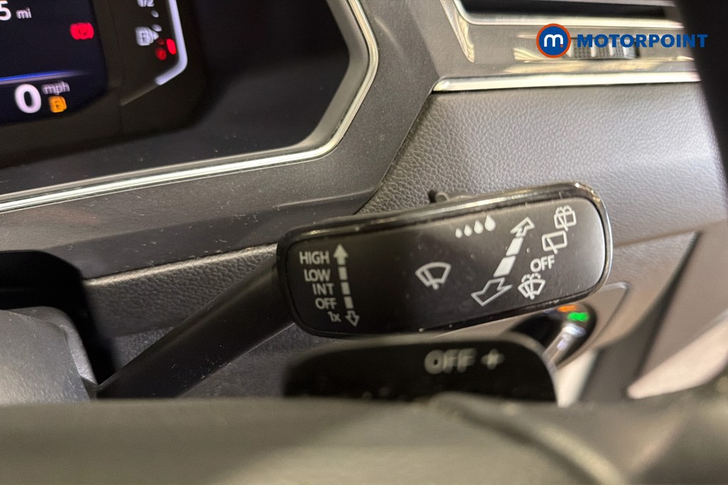 Volkswagen Tiguan Allspace Life Automatic Petrol SUV - Stock Number (1635661) - 7th supplementary image
