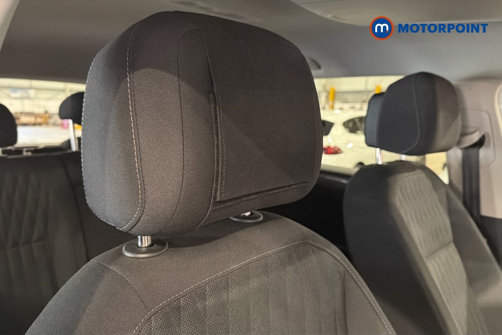 Volkswagen Tiguan Allspace Life Automatic Petrol SUV - Stock Number (1635661) - 23rd supplementary image