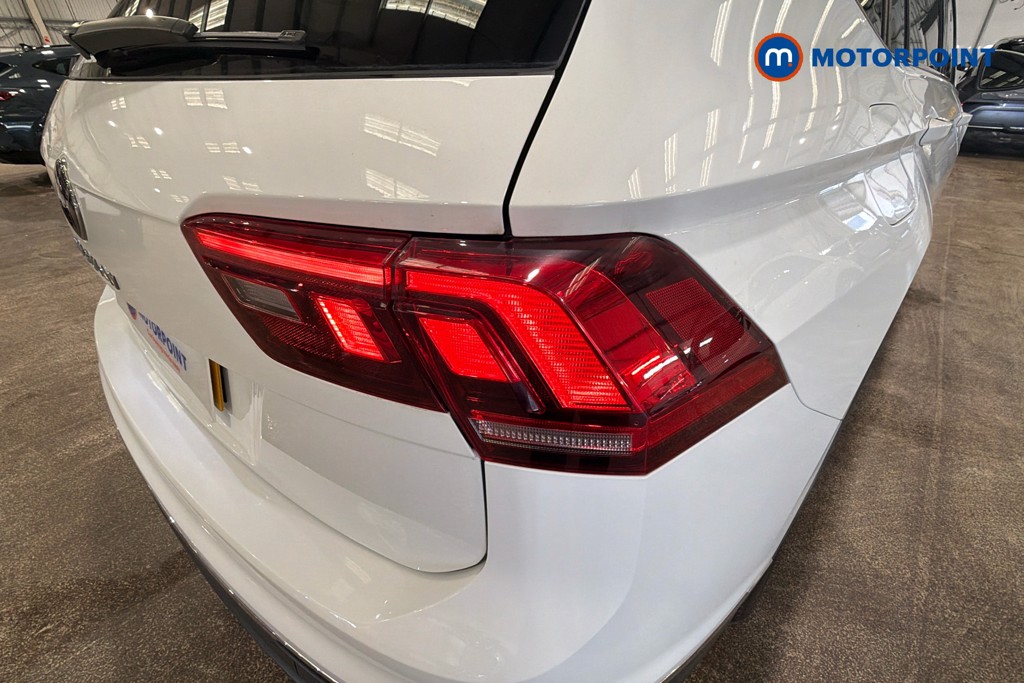 Volkswagen Tiguan Allspace Life Automatic Petrol SUV - Stock Number (1635661) - 38th supplementary image