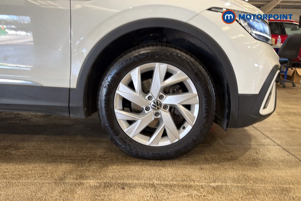 Volkswagen Tiguan Allspace Life Automatic Petrol SUV - Stock Number (1635661) - 50th supplementary image