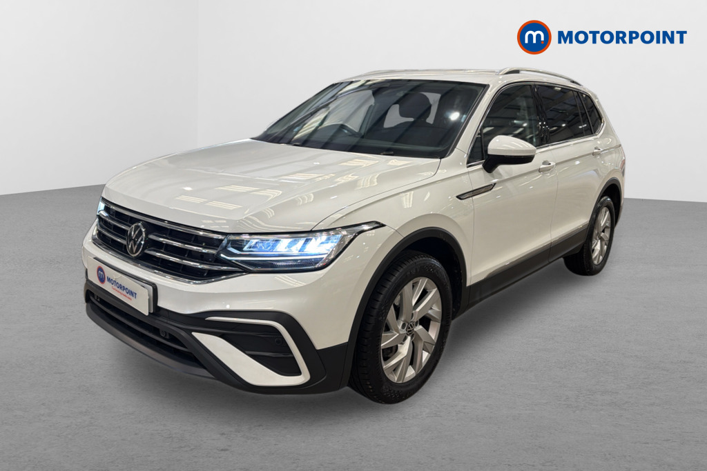 Volkswagen Tiguan Allspace Life Automatic Petrol SUV - Stock Number (1635661) - Passenger side front corner