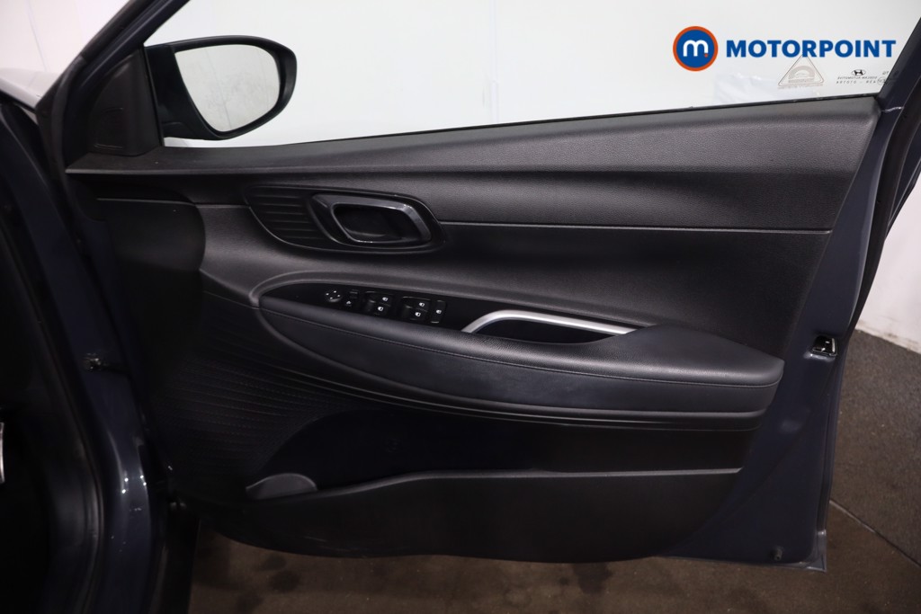 Hyundai Bayon Premium Automatic Petrol SUV - Stock Number (1636124) - 23rd supplementary image