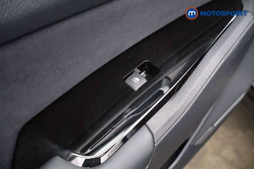 KIA Sportage Gt-Line Automatic Petrol-Electric Hybrid SUV - Stock Number (1636176) - 32nd supplementary image