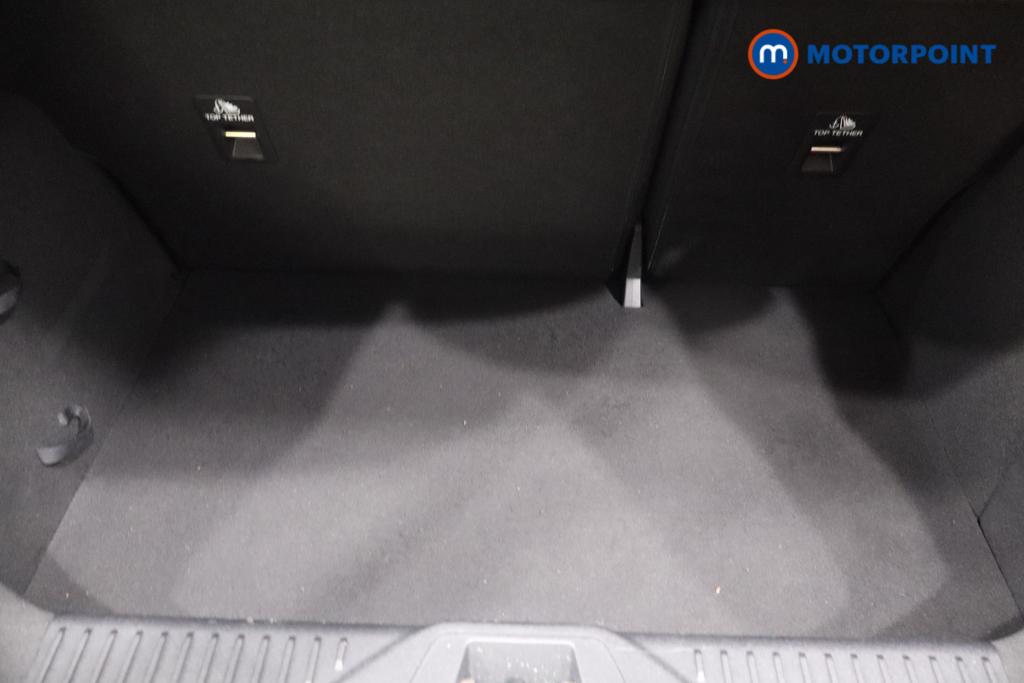 Ford Fiesta Zetec Manual Petrol Hatchback - Stock Number (1636365) - 4th supplementary image