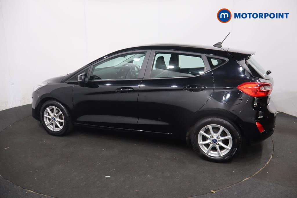 Ford Fiesta Zetec Manual Petrol Hatchback - Stock Number (1636365) - 30th supplementary image