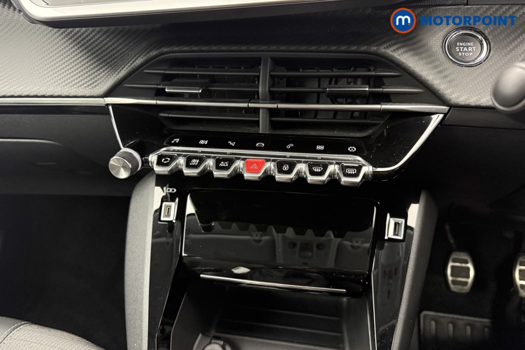 Peugeot 208 Allure Premium -Plus Manual Petrol Hatchback - Stock Number (1636514) - 5th supplementary image
