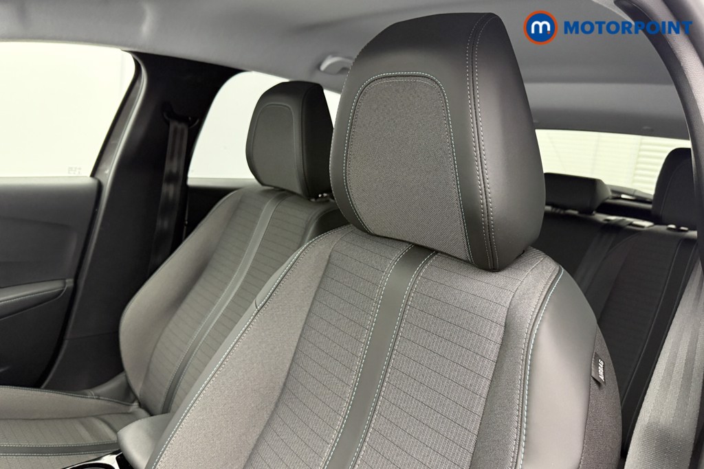 Peugeot 208 Allure Premium -Plus Manual Petrol Hatchback - Stock Number (1636514) - 20th supplementary image