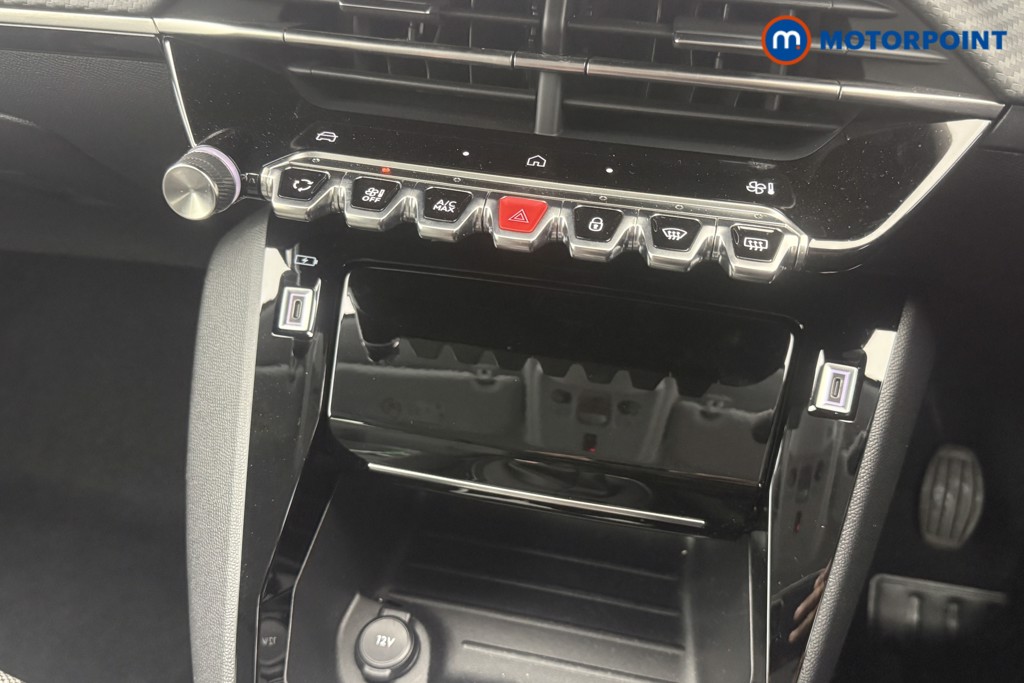 Peugeot 208 Allure Manual Petrol Hatchback - Stock Number (1636520) - 5th supplementary image