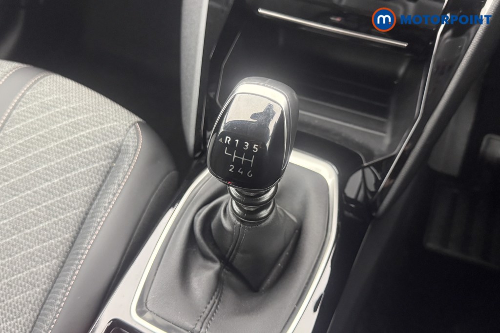 Peugeot 208 Allure Manual Petrol Hatchback - Stock Number (1636520) - 6th supplementary image