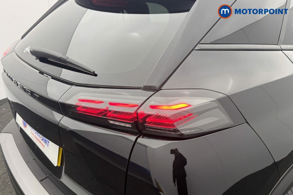 Peugeot 2008 Allure Manual Petrol SUV - Stock Number (1636574) - 21st supplementary image