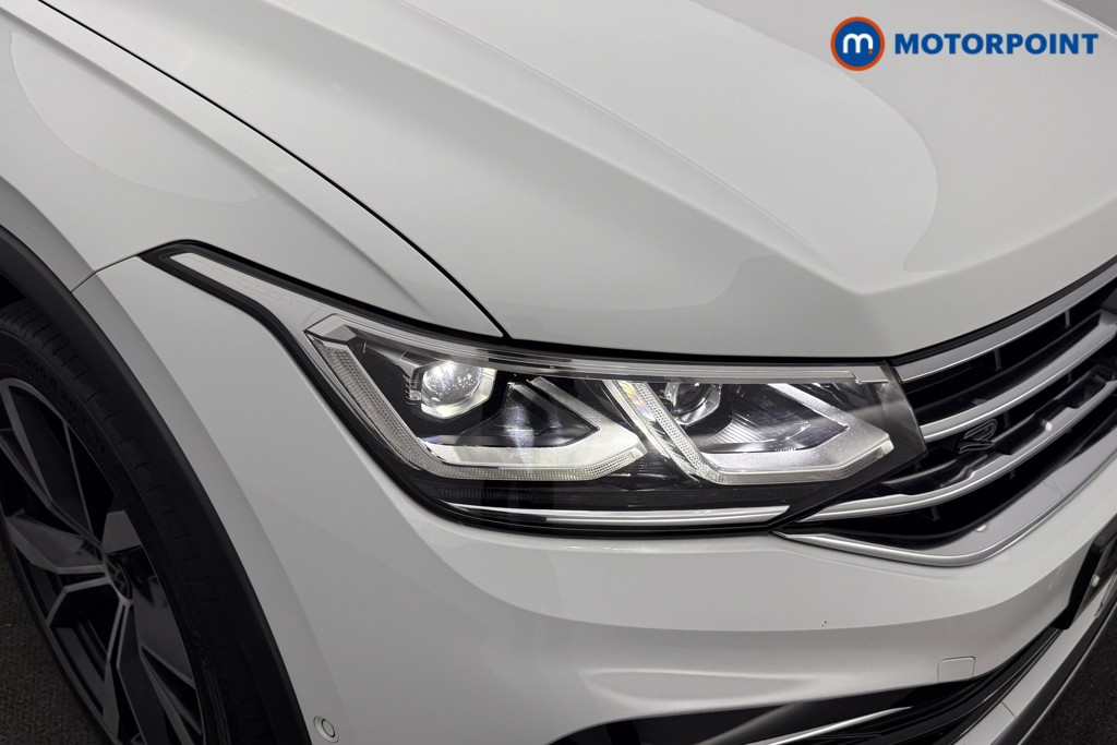 Volkswagen Tiguan R-Line Automatic Petrol SUV - Stock Number (1636591) - 17th supplementary image
