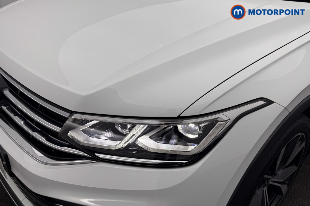 Volkswagen Tiguan R-Line Automatic Petrol SUV - Stock Number (1636591) - 18th supplementary image