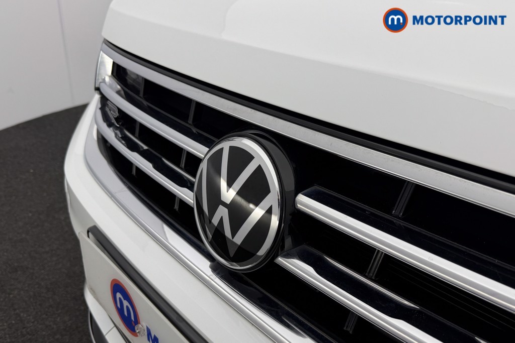Volkswagen Tiguan R-Line Automatic Petrol SUV - Stock Number (1636591) - 19th supplementary image
