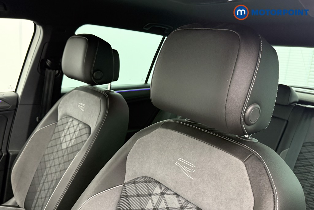 Volkswagen Tiguan R-Line Automatic Petrol SUV - Stock Number (1636591) - 21st supplementary image