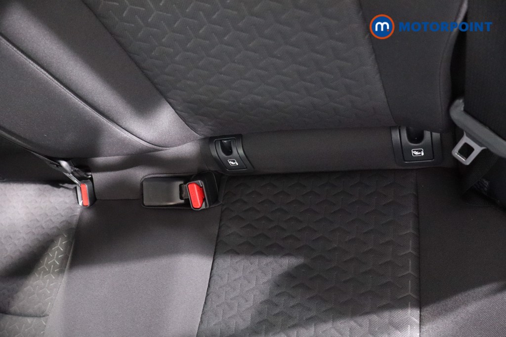 Toyota Yaris Cross Design Automatic Petrol-Electric Hybrid Estate - Stock Number (1636646) - 28th supplementary image