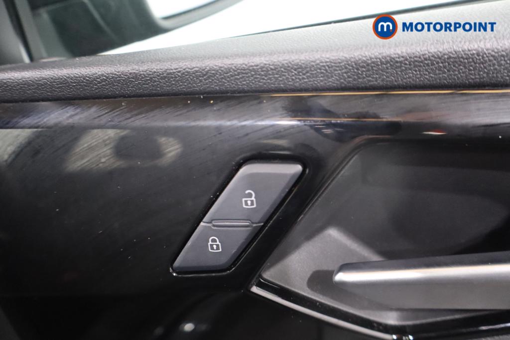 Audi A1 Technik Manual Petrol Hatchback - Stock Number (1636647) - 11th supplementary image