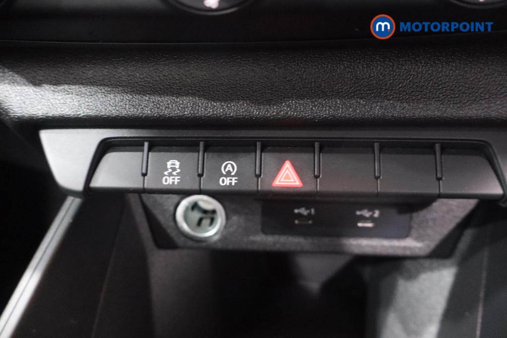 Audi A1 Technik Manual Petrol Hatchback - Stock Number (1636647) - 17th supplementary image