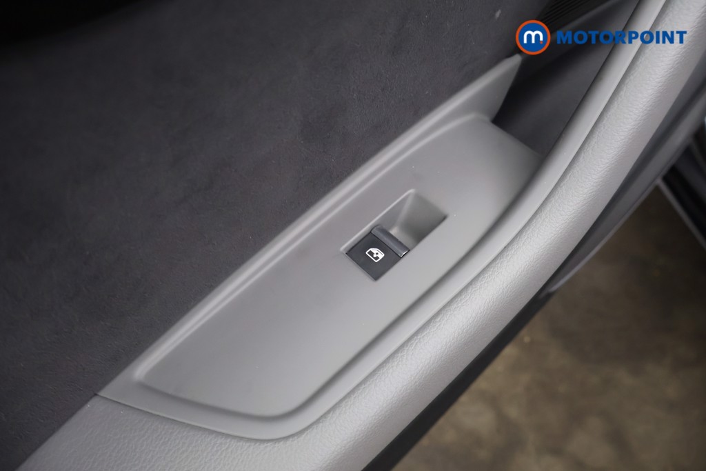 Audi A4 Black Edition Automatic Petrol Saloon - Stock Number (1636658) - 32nd supplementary image