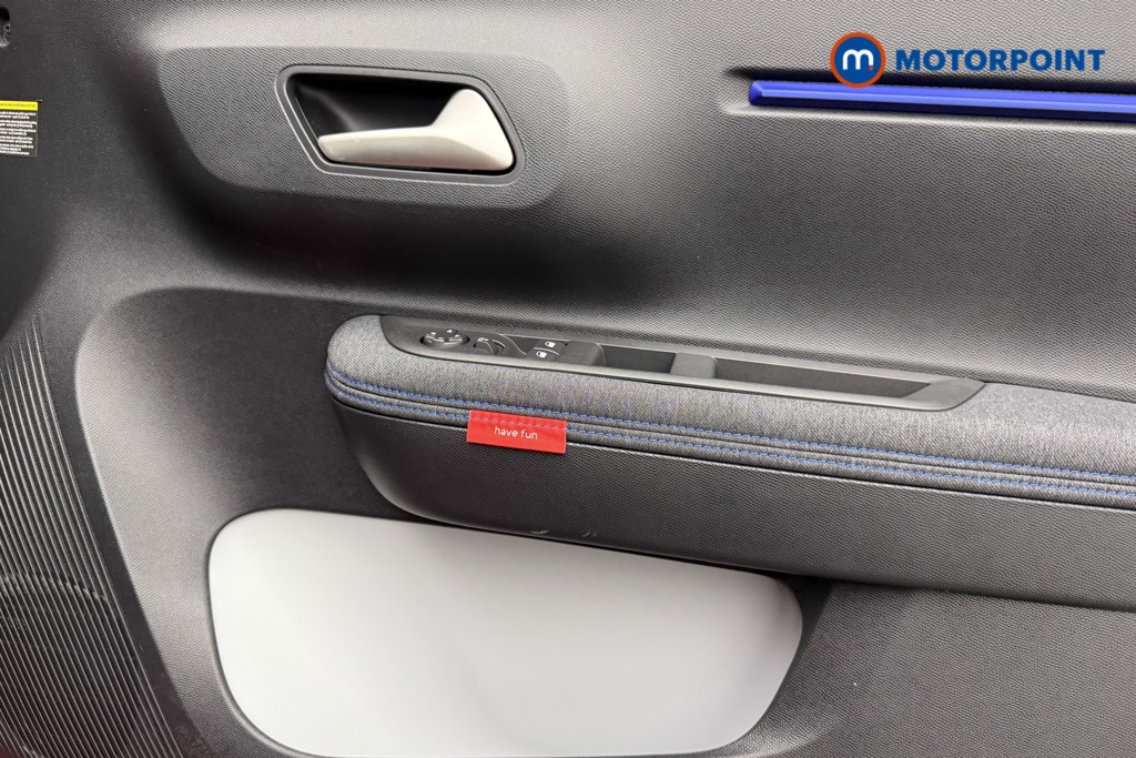 Citroen C3 Plus Automatic Electric Hatchback - Stock Number (1636780) - 17th supplementary image