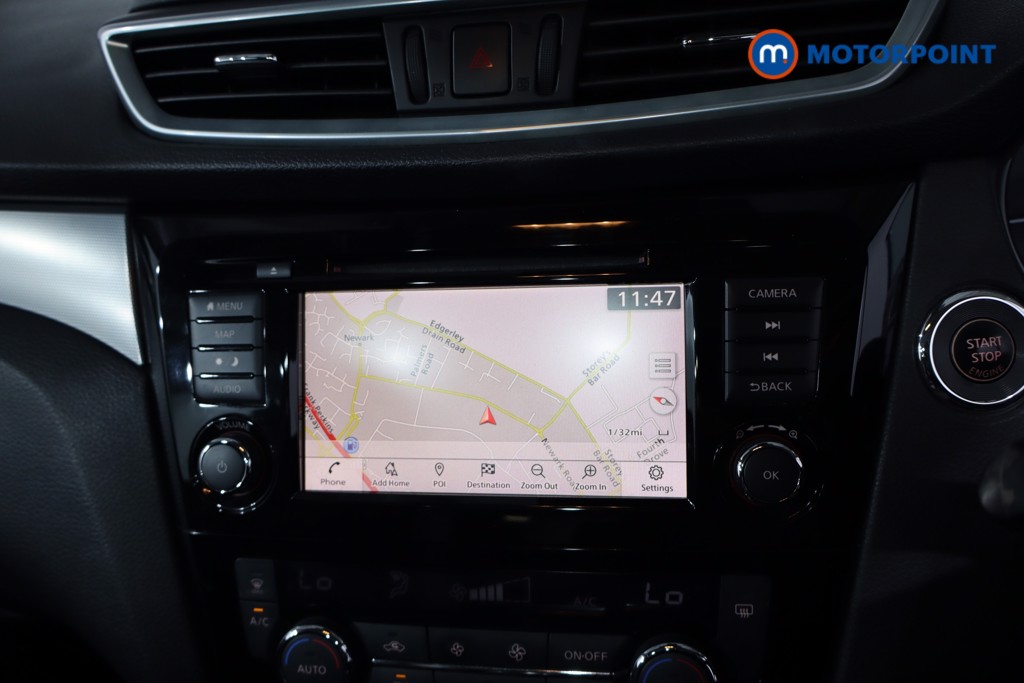 Nissan Qashqai N-Motion Automatic Petrol SUV - Stock Number (1636849) - 2nd supplementary image