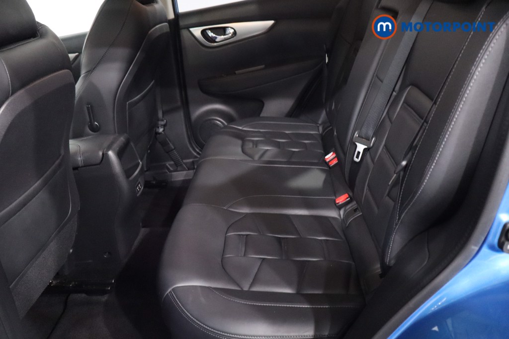 Nissan Qashqai N-Motion Automatic Petrol SUV - Stock Number (1636849) - 5th supplementary image