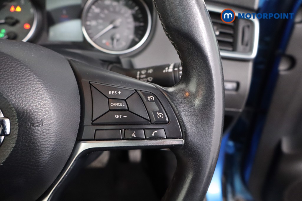 Nissan Qashqai N-Motion Automatic Petrol SUV - Stock Number (1636849) - 8th supplementary image