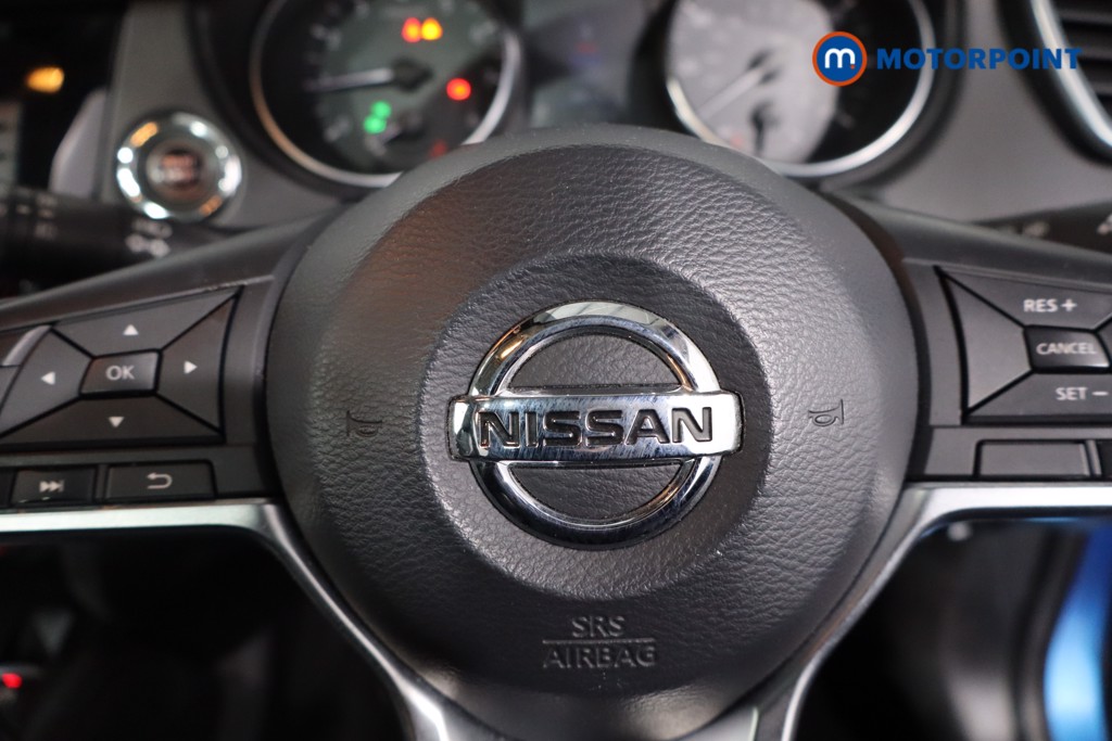 Nissan Qashqai N-Motion Automatic Petrol SUV - Stock Number (1636849) - 13th supplementary image