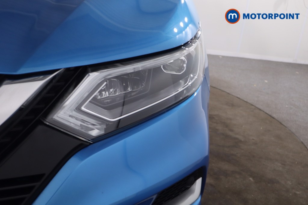 Nissan Qashqai N-Motion Automatic Petrol SUV - Stock Number (1636849) - 33rd supplementary image