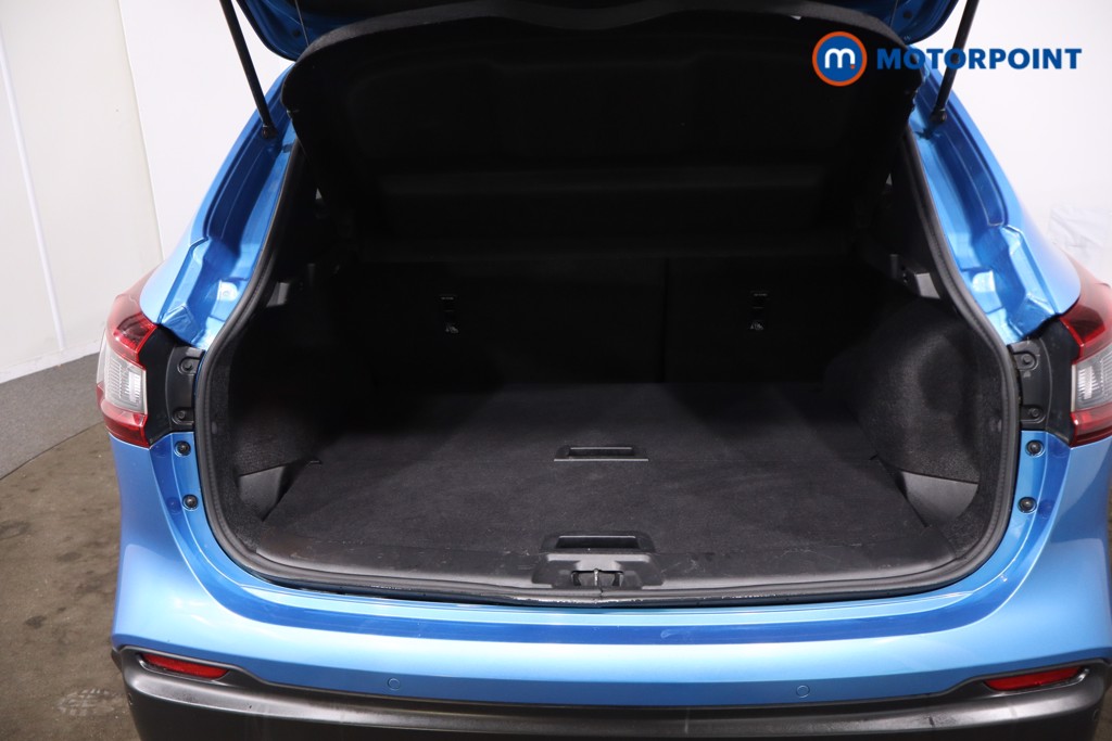 Nissan Qashqai N-Motion Automatic Petrol SUV - Stock Number (1636849) - 40th supplementary image