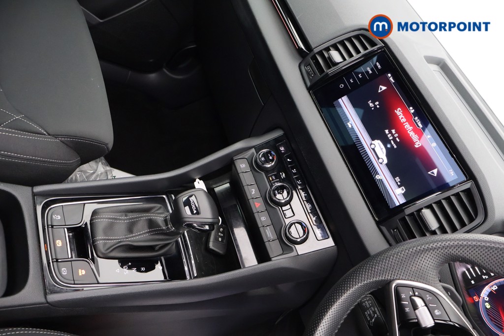 Skoda Karoq Sportline Edition Automatic Petrol SUV - Stock Number (1636984) - 20th supplementary image