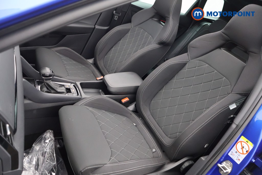 Skoda Karoq Sportline Edition Automatic Petrol SUV - Stock Number (1636984) - 40th supplementary image