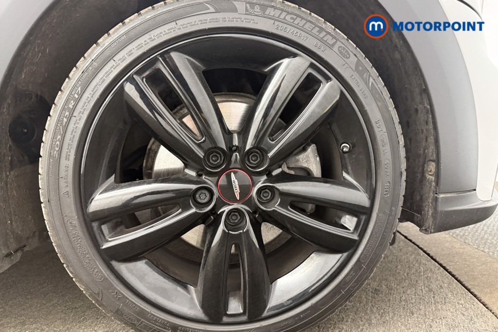 Mini Hatchback Cooper Sport Manual Petrol Hatchback - Stock Number (1637007) - 9th supplementary image