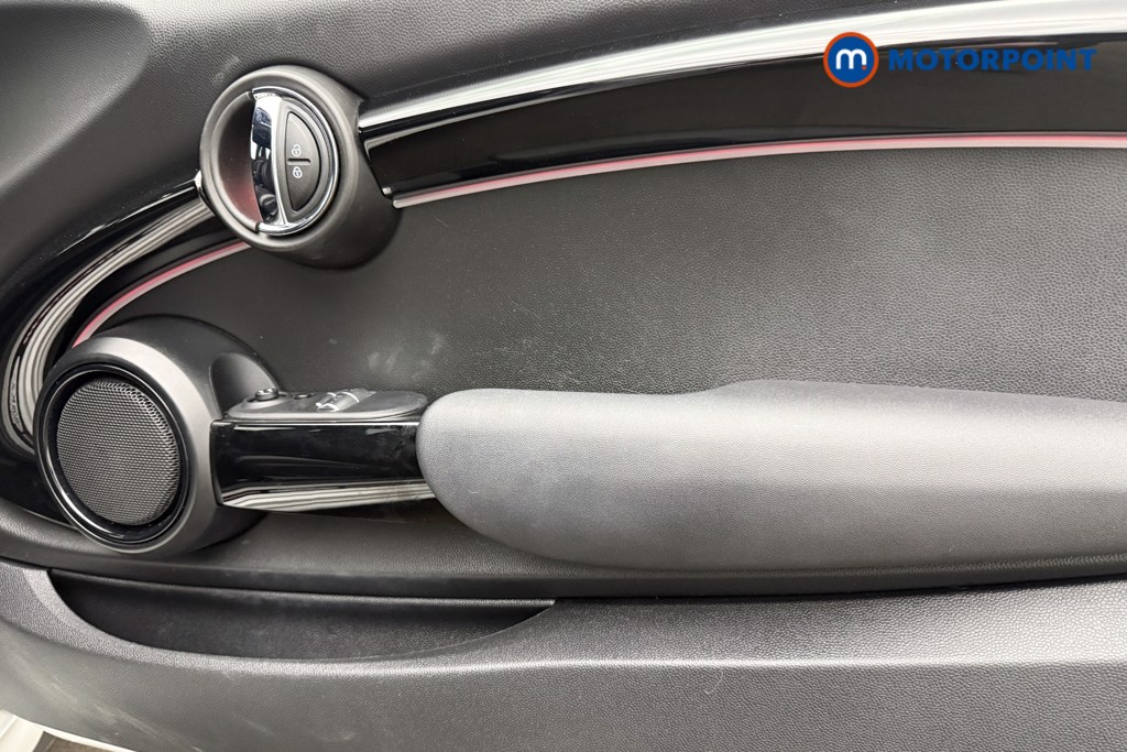 Mini Hatchback Cooper Sport Manual Petrol Hatchback - Stock Number (1637007) - 16th supplementary image
