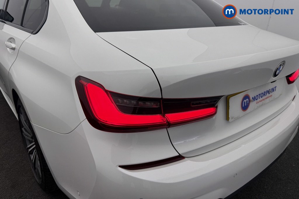 BMW 3 Series M Sport Automatic Petrol Saloon - Stock Number (1637035) - 25th supplementary image