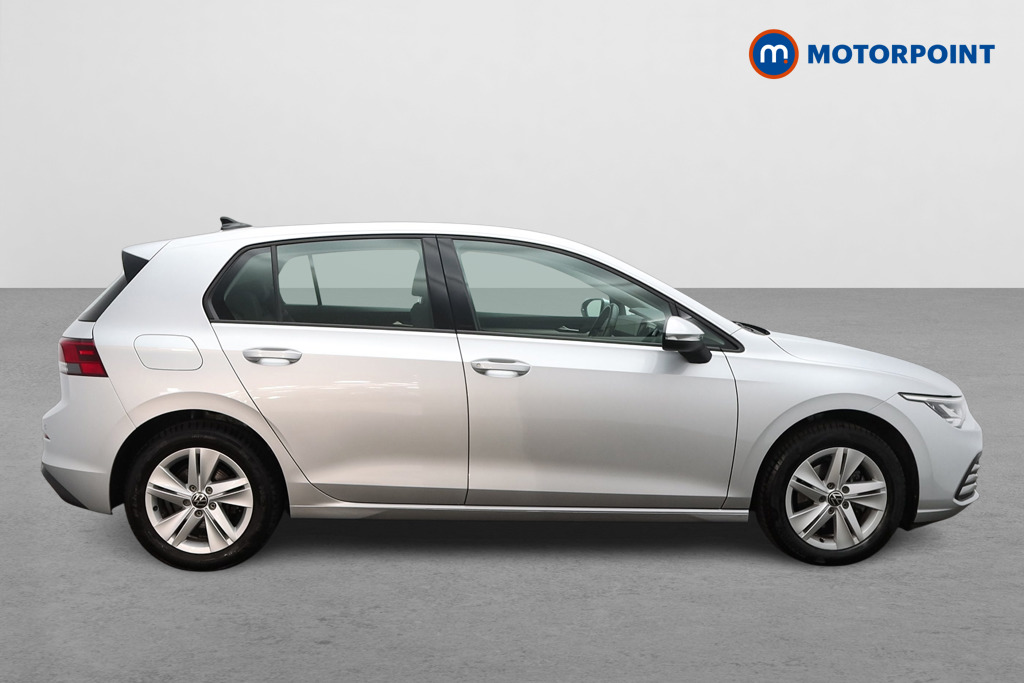 Volkswagen Golf Life Automatic Petrol Hatchback - Stock Number (1637350) - Drivers side